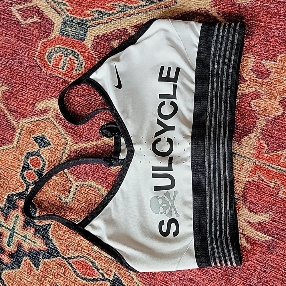 Soul cycle x nike sports bra
